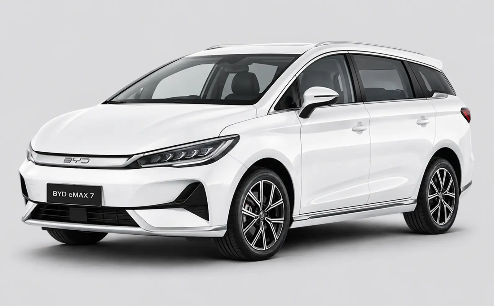 BYD EV e MAX 7 electric cab for hire in Bangalore